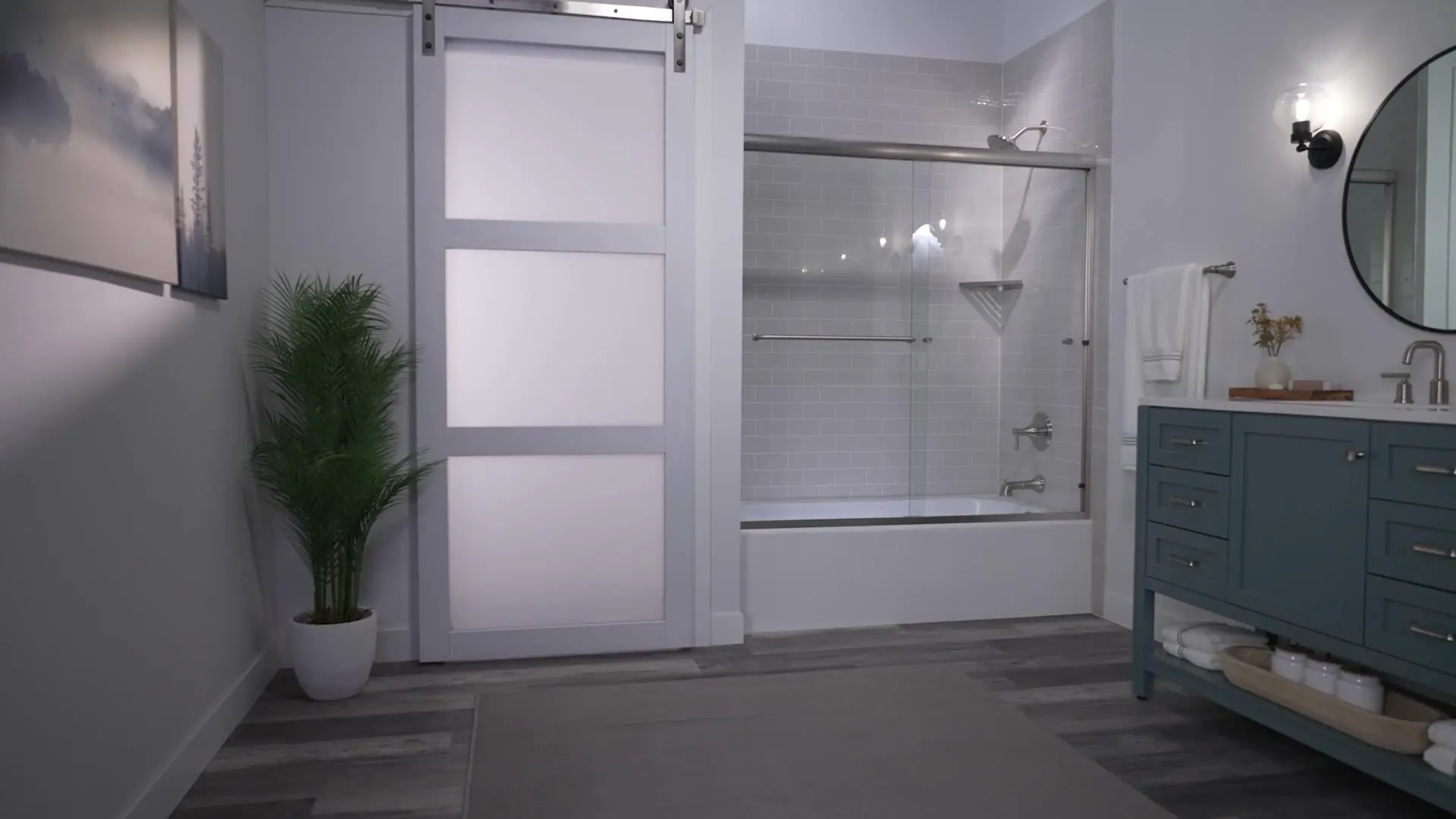 Modern bathroom by Bath Planet of Metro NY